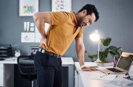 Sudden Lower Back Pain When Bending? Causes, Symptoms, and Effective Treatments